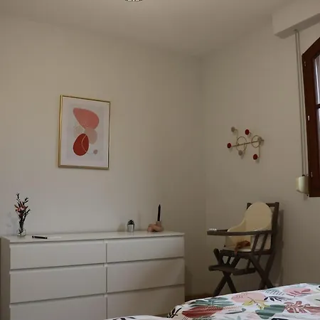 Сasa de vacaciones 14 Personnes A *