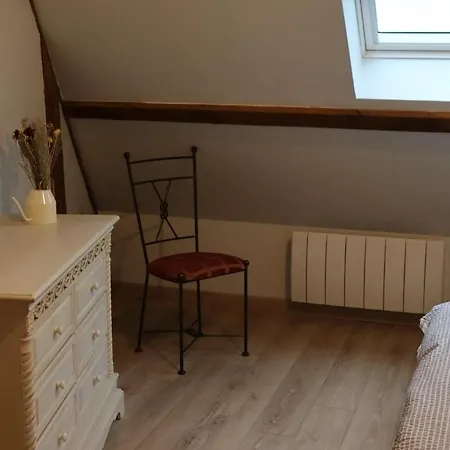 14 Personnes A Feriehus Ludes